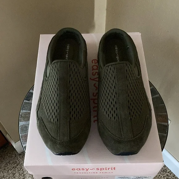 Easy Spirit Dark Green TravelTime Slip-Ons - Picture 2 of 8